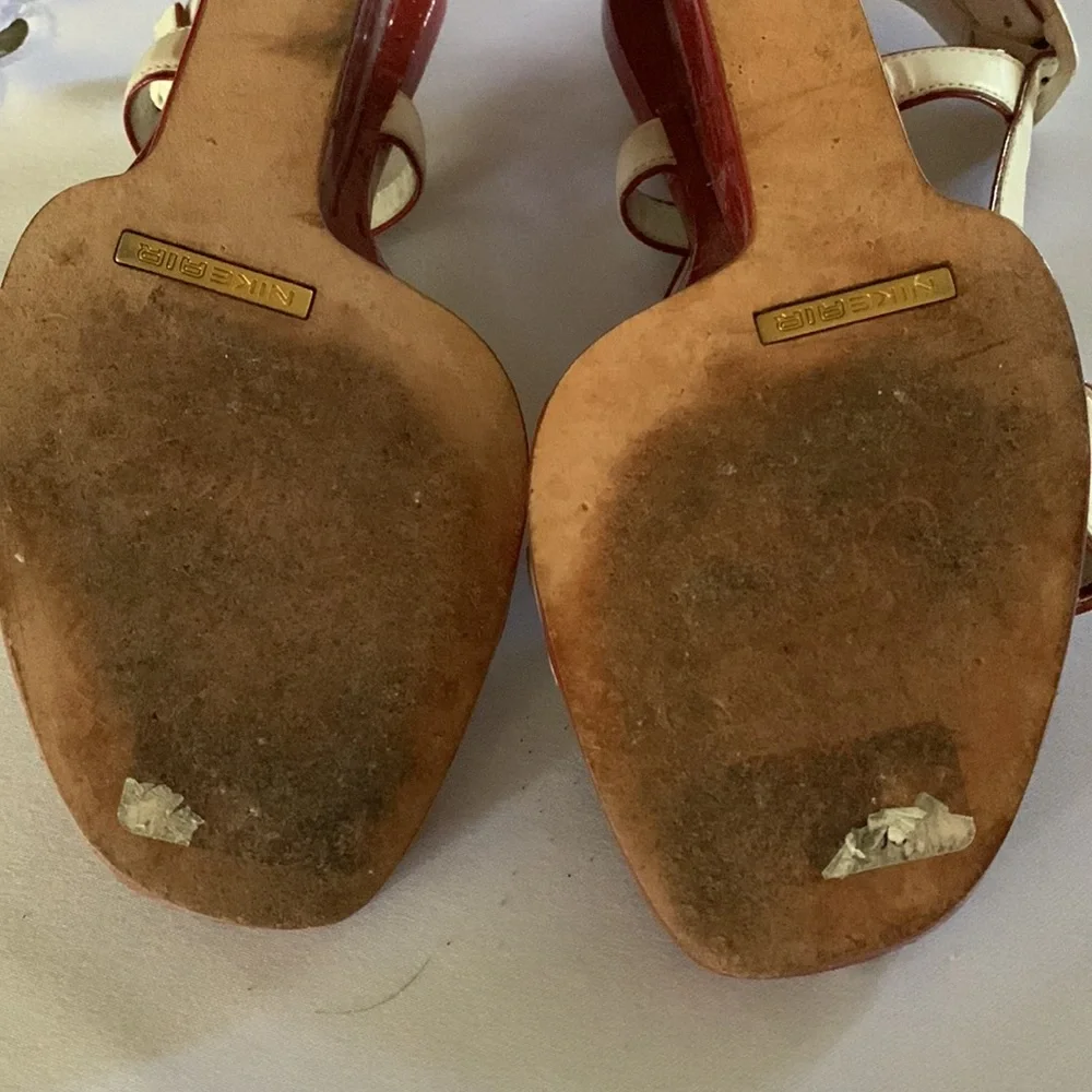 Cole Haan red and white sling back wedge shoe Sz 7